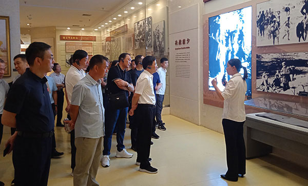 西柏坡红色教育现场教学
