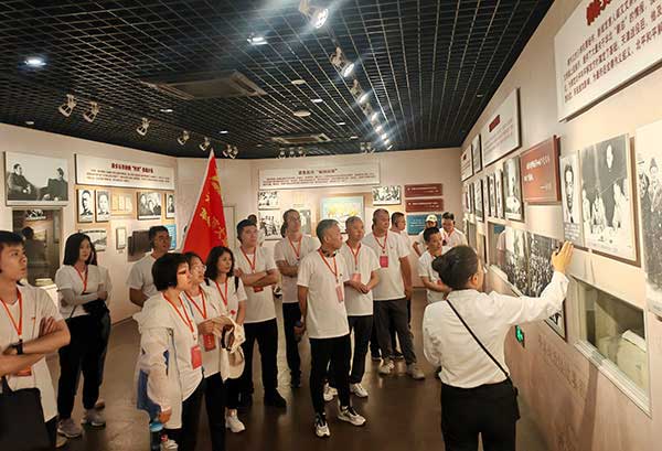 西柏坡红色教育现场教学